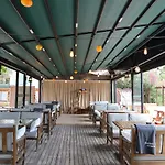 Blue Sea Garden Hotel 3*
