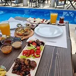 Hotel Blue Sea Garden