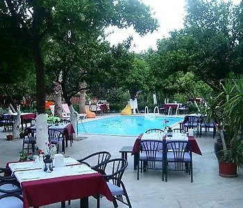 Ξενοδοχείο Blue Sea Garden 3*